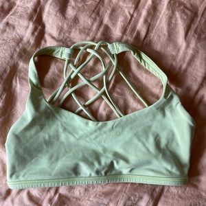 Lululemon free to be bra, size 6.